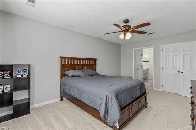 5 Willow RD, Hampton, VA 23664