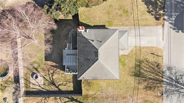 5 Willow RD, Hampton, VA 23664