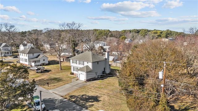 5 Willow RD, Hampton, VA 23664