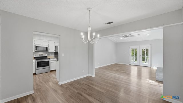 938 Lazy Trail, New Braunfels, TX 78130