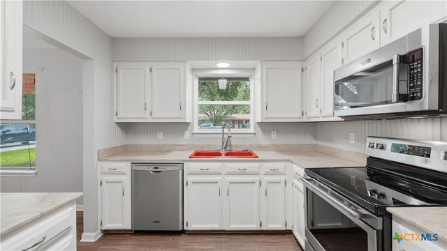 938 Lazy Trail, New Braunfels, TX 78130