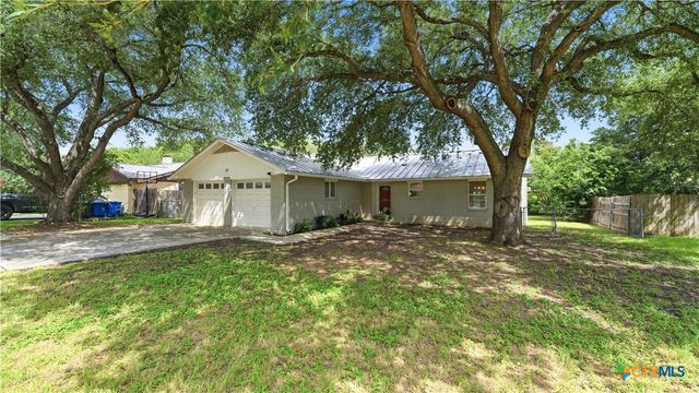 938 Lazy Trail, New Braunfels, TX 78130