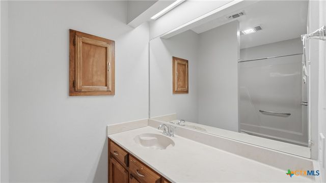 938 Lazy Trail, New Braunfels, TX 78130