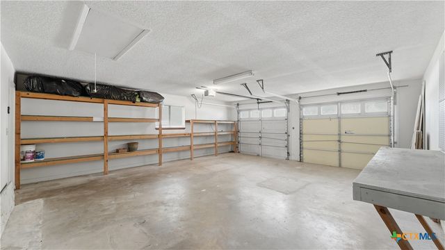 938 Lazy Trail, New Braunfels, TX 78130