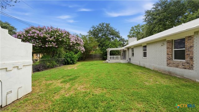 938 Lazy Trail, New Braunfels, TX 78130