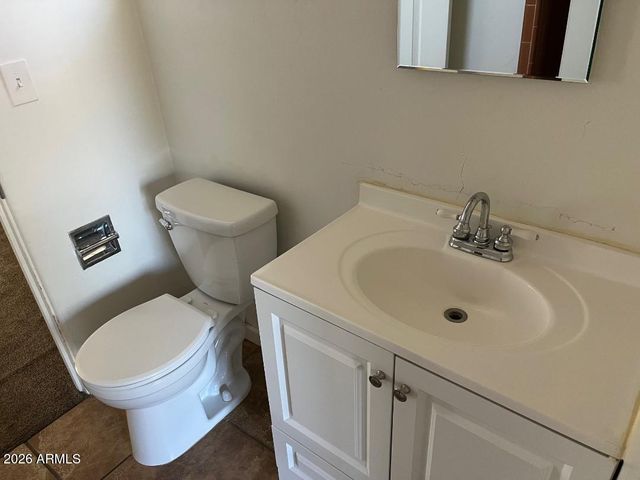 1941 W WHITTON Avenue, Phoenix, AZ 85015