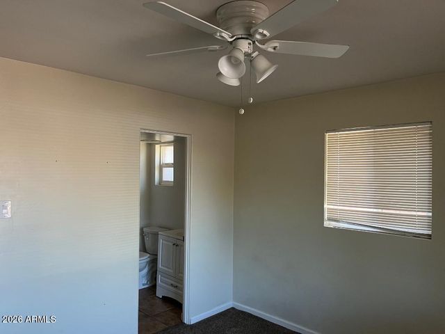 1941 W WHITTON Avenue, Phoenix, AZ 85015