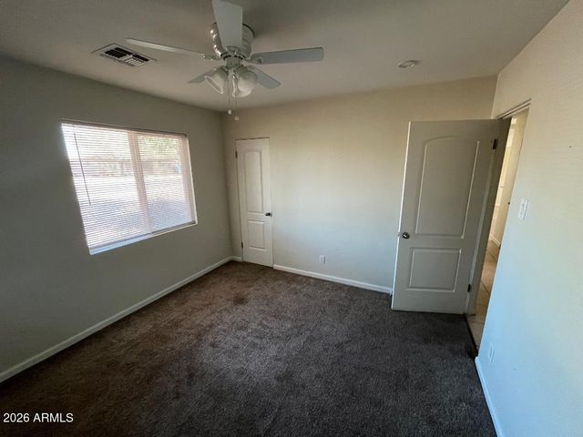 1941 W WHITTON Avenue, Phoenix, AZ 85015