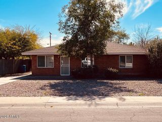 1941 W WHITTON Avenue, Phoenix, AZ 85015