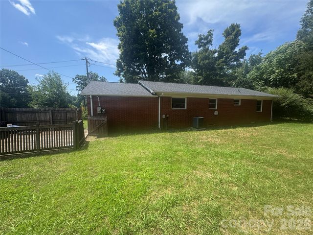 2175 Triplett Road, Mt Ulla, NC 28125