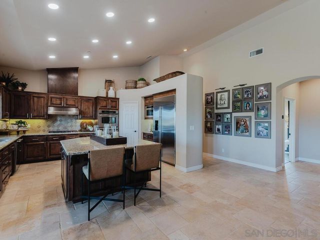 15256 Molly Anne Court, Valley Center, CA 92082