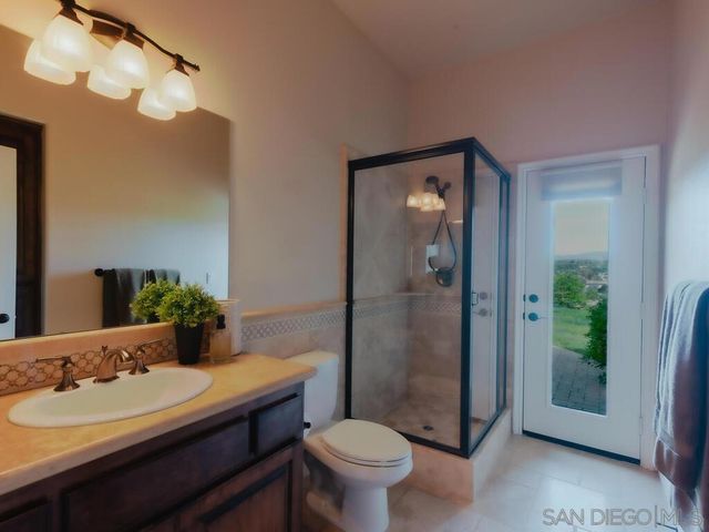 15256 Molly Anne Court, Valley Center, CA 92082