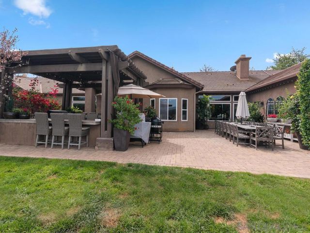 15256 Molly Anne Court, Valley Center, CA 92082