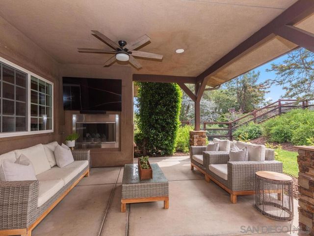 15256 Molly Anne Court, Valley Center, CA 92082