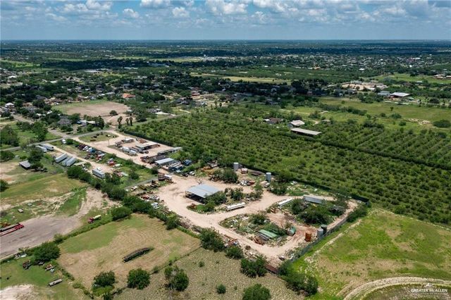 6470 N Moorefield Road, Mission, TX 78574