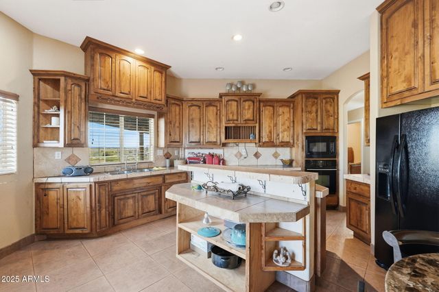 32025 W MARSH Road, Casa Grande, AZ 85193