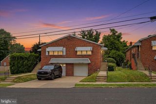 17 LONEY ST, Jenkintown, PA 19046