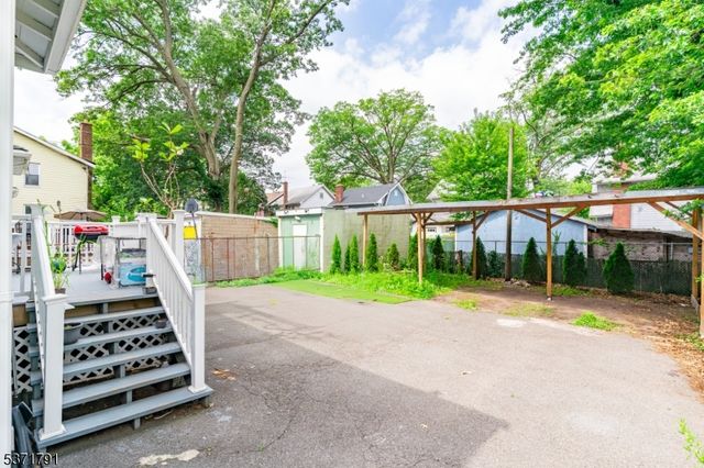 169 Vermont Ave, Newark City, NJ 07106