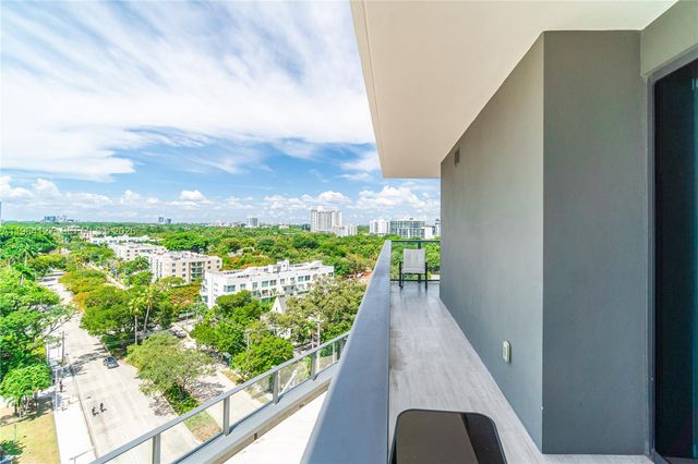 1451 Brickell Ave 1004, Miami, FL 33131
