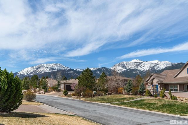 15355 Redmond Loop, Reno, NV 89511