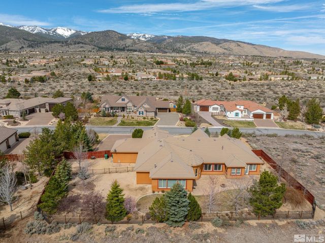 15355 Redmond Loop, Reno, NV 89511