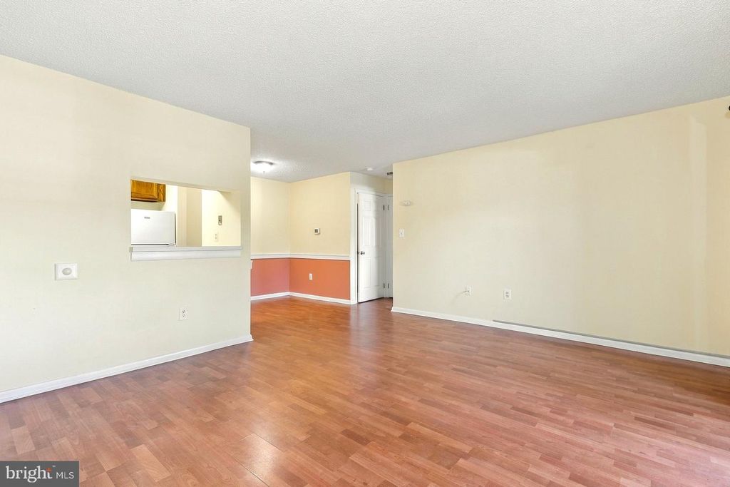 5007 RAVENS CREST DR, PLAINSBORO, NJ 08536 — photo 4