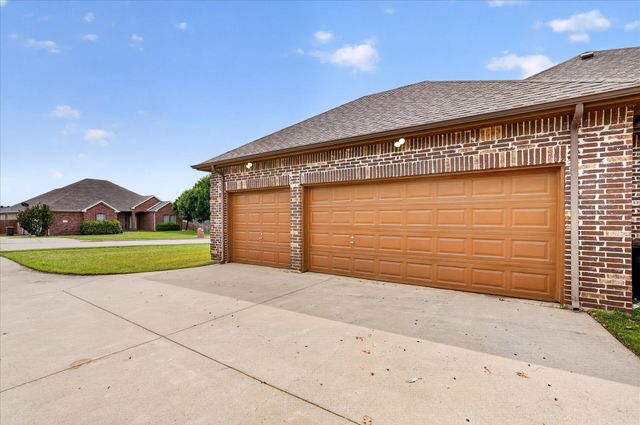 1741 Pine Drive, Midlothian, TX 76065