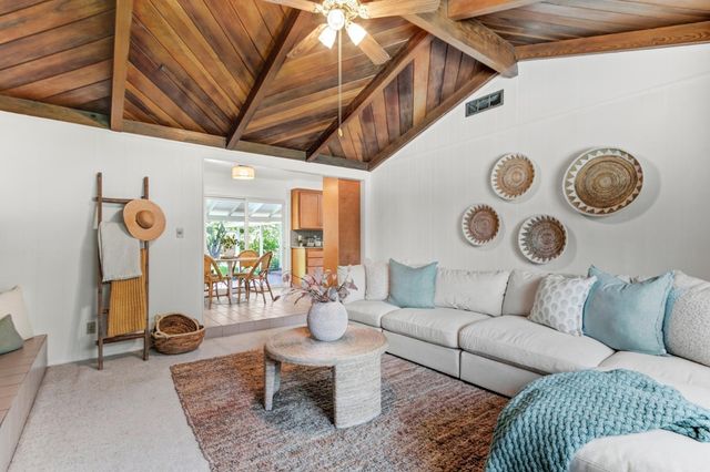5649 Newbury Way, Carmichael, CA 95608