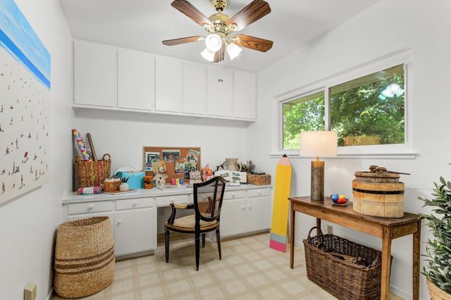 5649 Newbury Way, Carmichael, CA 95608