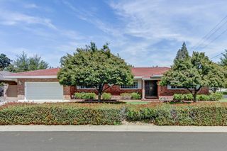 5649 Newbury Way, Carmichael, CA 95608