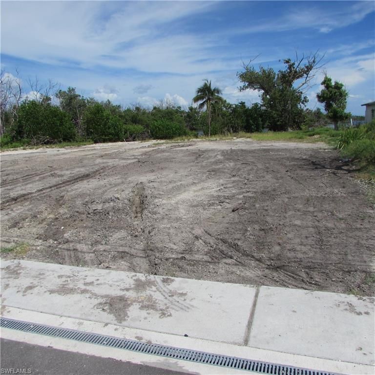 4195 Pine Island RD NW, MATLACHA, FL 33993 — photo 2
