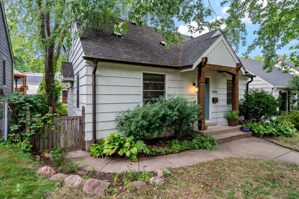 5434 Vincent Avenue S, Minneapolis, MN 55410 — photo 2