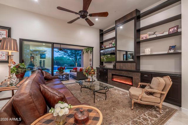 33263 N 71ST Street, Scottsdale, AZ 85266