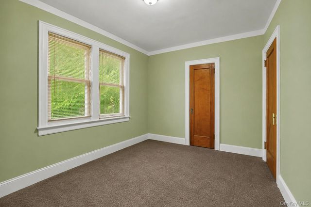 953 E 226th Street, Bronx, NY 10466