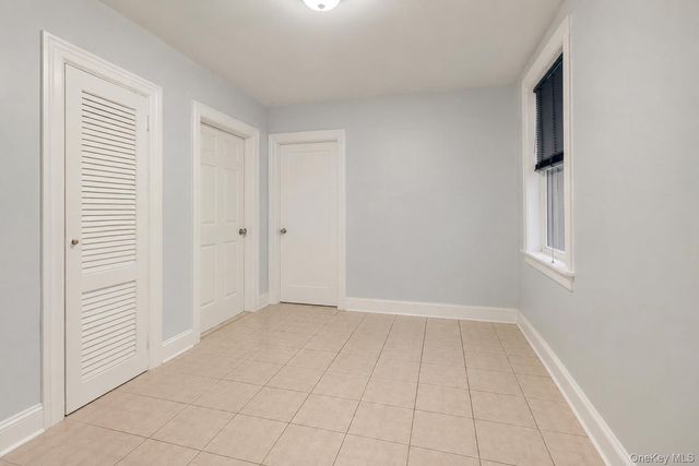 953 E 226th Street, Bronx, NY 10466