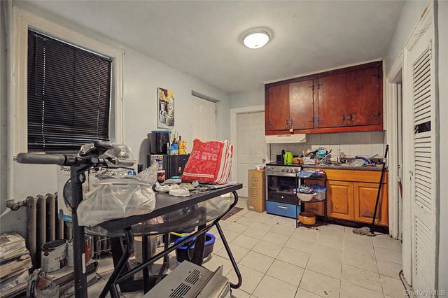 953 E 226th Street, Bronx, NY 10466