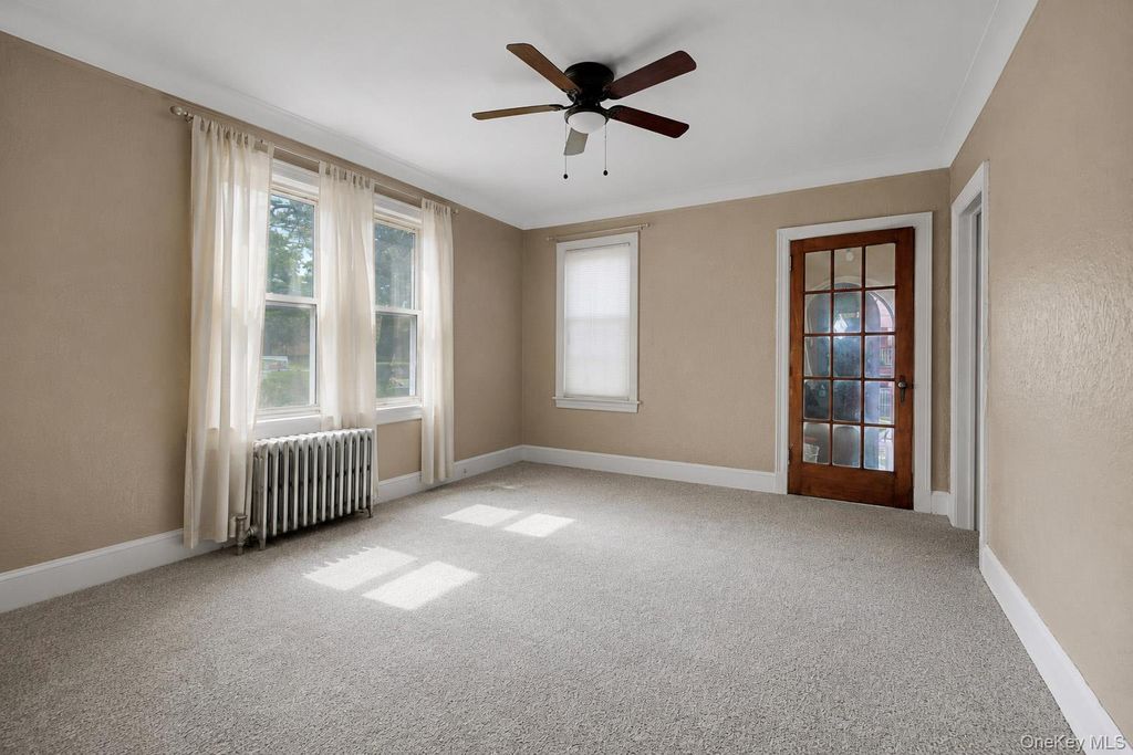 953 E 226th Street, Bronx, NY 10466 — photo 2