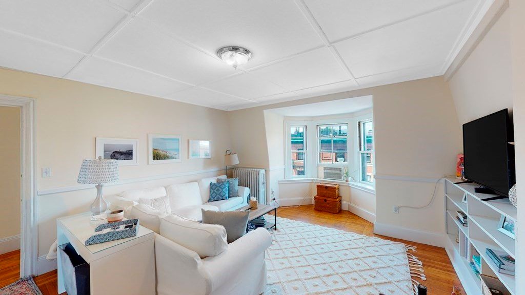 2 Brimmer 5, Boston, MA 02108