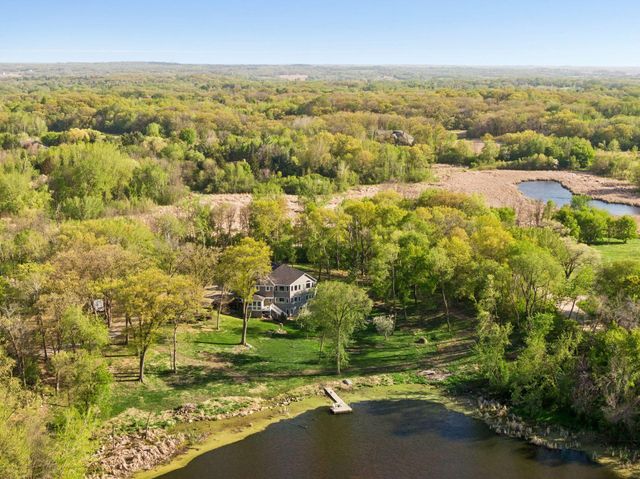21420 Crimson Court, Lakeville, MN 55044