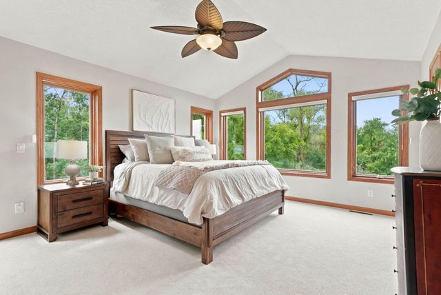 21420 Crimson Court, Lakeville, MN 55044