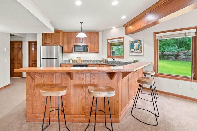 21420 Crimson Court, Lakeville, MN 55044
