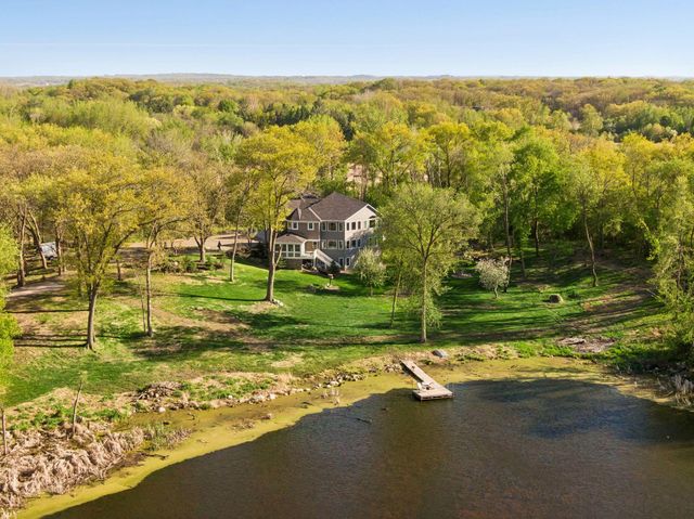 21420 Crimson Court, Lakeville, MN 55044