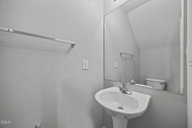 820 Creek Crossing Trail, Whitsett, NC 27377