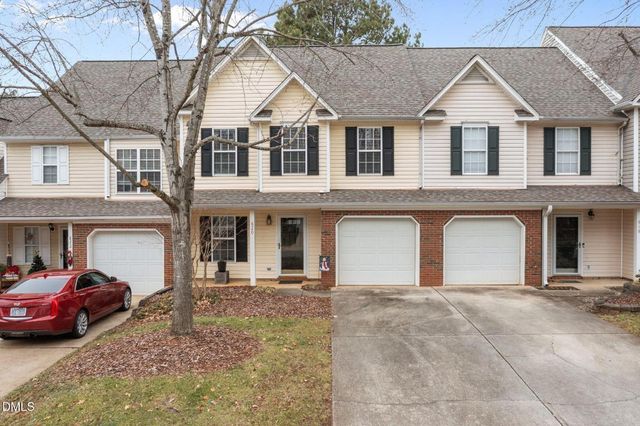 820 Creek Crossing Trail, Whitsett, NC 27377