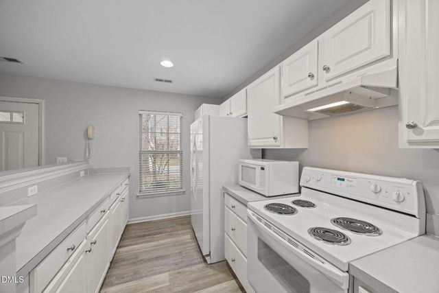 820 Creek Crossing Trail, Whitsett, NC 27377