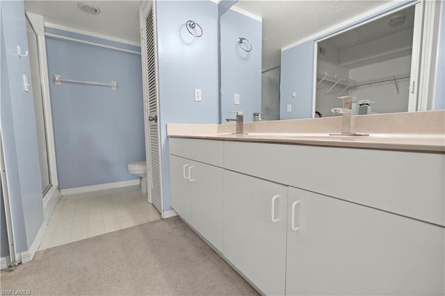 9610 Victoria LN # D202, Naples, FL 34109