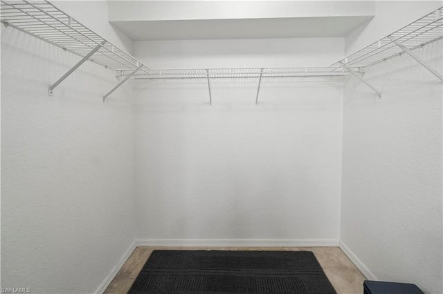 9610 Victoria LN # D202, Naples, FL 34109