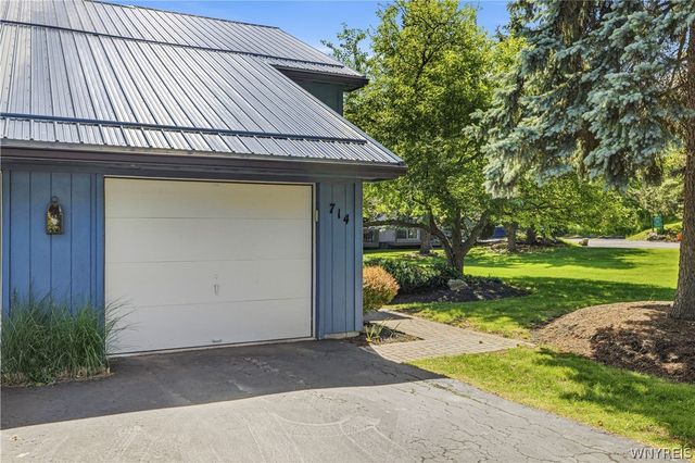 714 Tuscarora Street, Lewiston, NY 14092