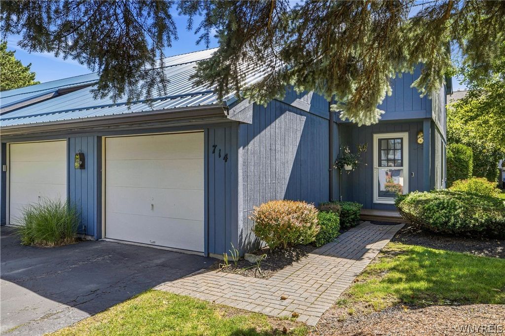 714 Tuscarora Street, Lewiston, NY 14092