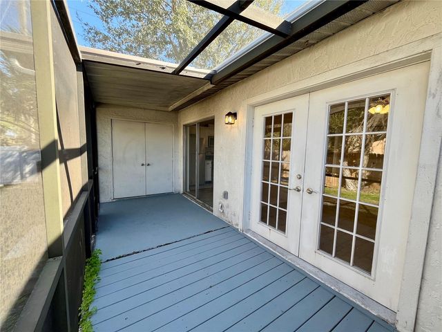 945 BURLWOOD STREET, Brandon, FL 33511